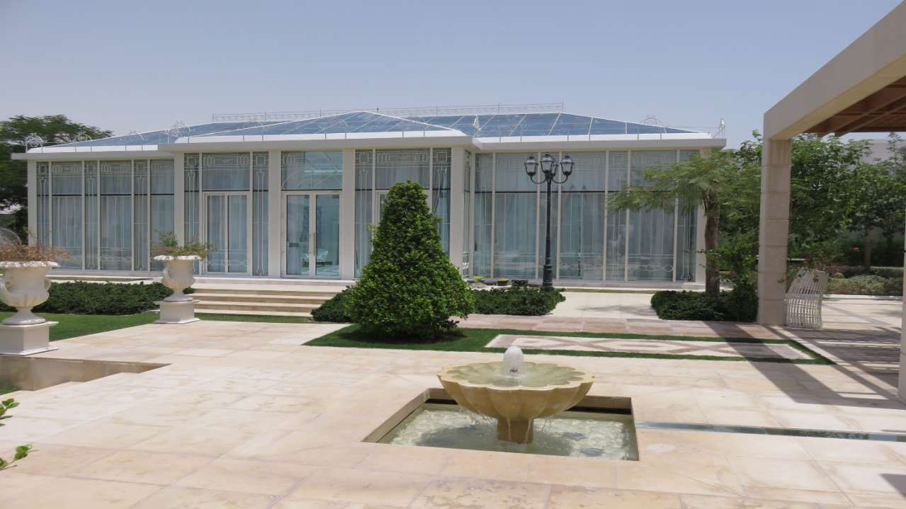 Glass-house.jpg